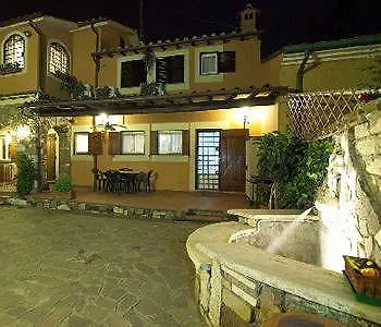 Casale Altavilla فندق مبيت وإفطار